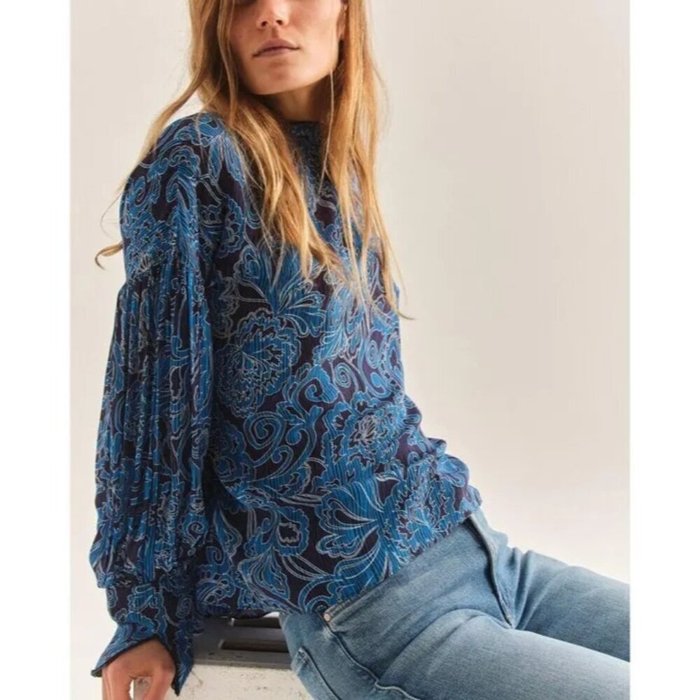 NWT Cartolina Nantucket Carina Blouse Blue Small
